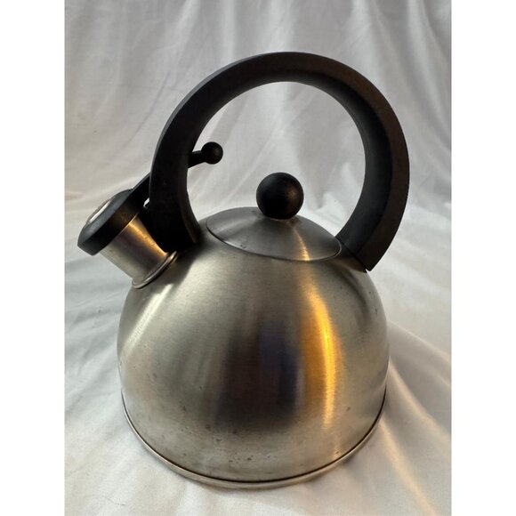 Copco Small Tea Kettle Pot VIDEO whistles - Picture 6 of 7